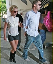 Britney-Spears-and-Jason-Trawick-210x300